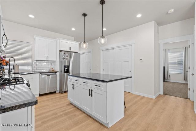 12193 W MOORFIELD AVE, Post Falls, ID 83854