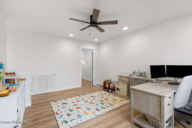 12193 W MOORFIELD AVE, Post Falls, ID 83854