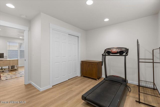 12193 W MOORFIELD AVE, Post Falls, ID 83854