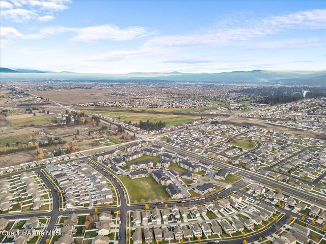 12193 W MOORFIELD AVE, Post Falls, ID 83854