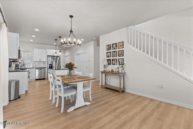 12193 W MOORFIELD AVE, Post Falls, ID 83854