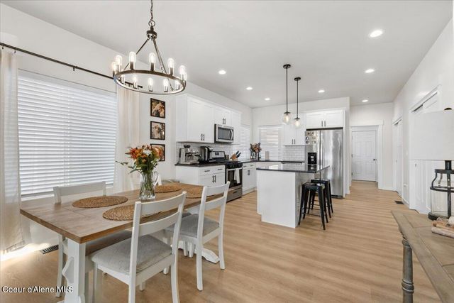 12193 W MOORFIELD AVE, Post Falls, ID 83854