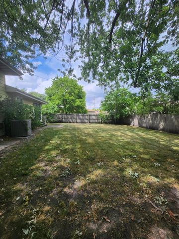 9331 Wildwood Drive, Highland, IN 46322