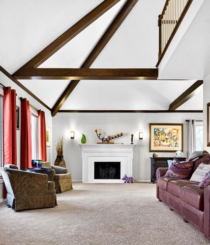 157 OLD ORCHARD LANE, Neenah, WI 54956