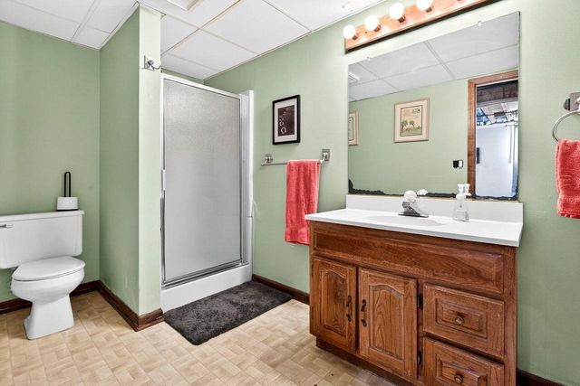 157 OLD ORCHARD LANE, Neenah, WI 54956