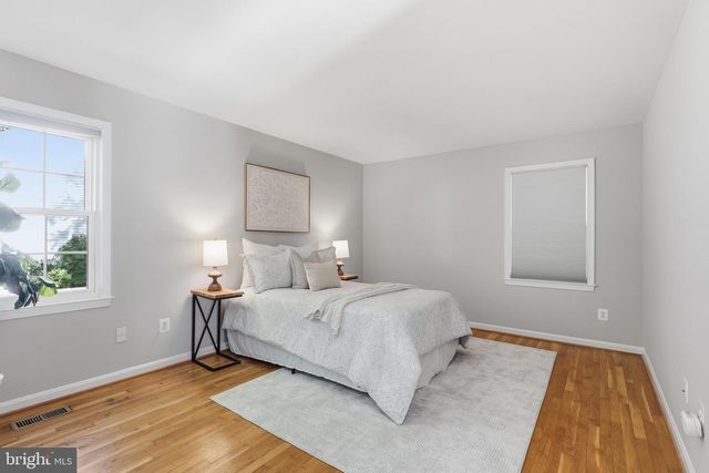 5215 LIGHTHORNE RD, Burke, VA 22015
