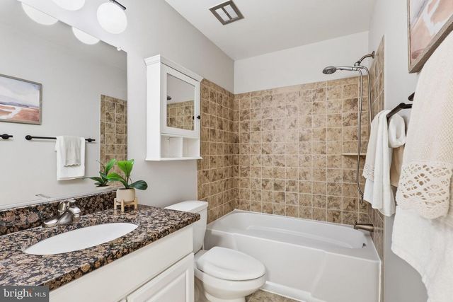5215 LIGHTHORNE RD, Burke, VA 22015