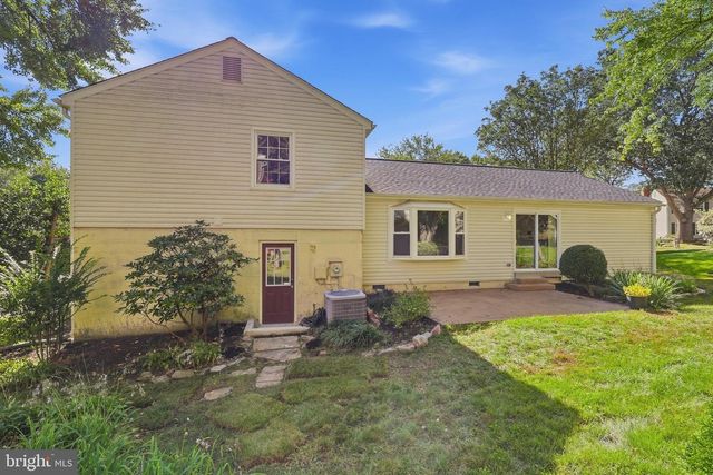 5215 LIGHTHORNE RD, Burke, VA 22015
