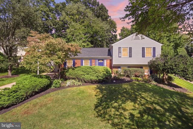 5215 LIGHTHORNE RD, Burke, VA 22015