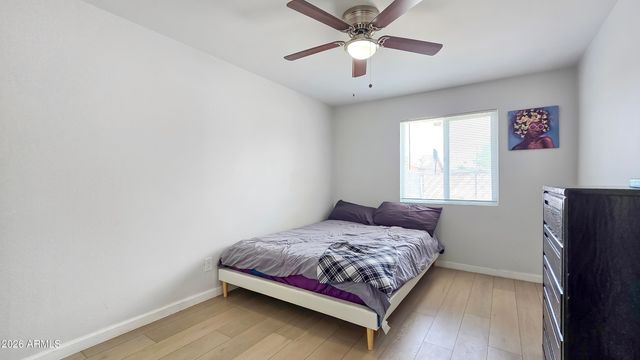 8012 W HIGHLAND Avenue, Phoenix, AZ 85033