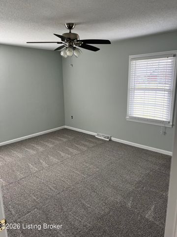 51 Circle Crest Rd, Hodgenville, KY 42748