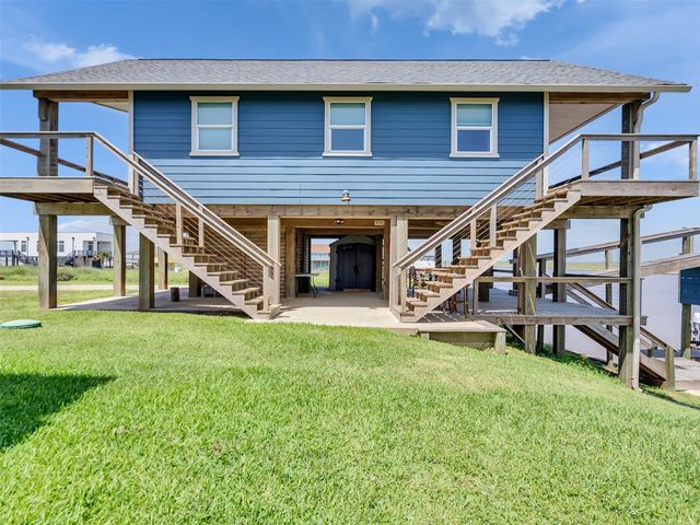 1453 County Road 230, Sargent, TX 77414