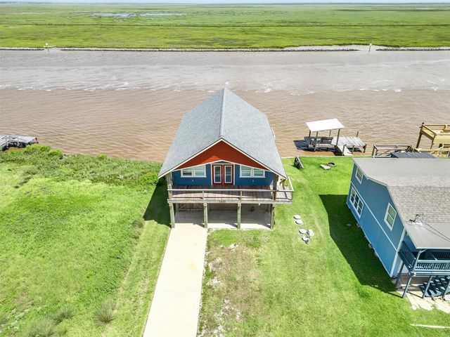 1453 County Road 230, Sargent, TX 77414