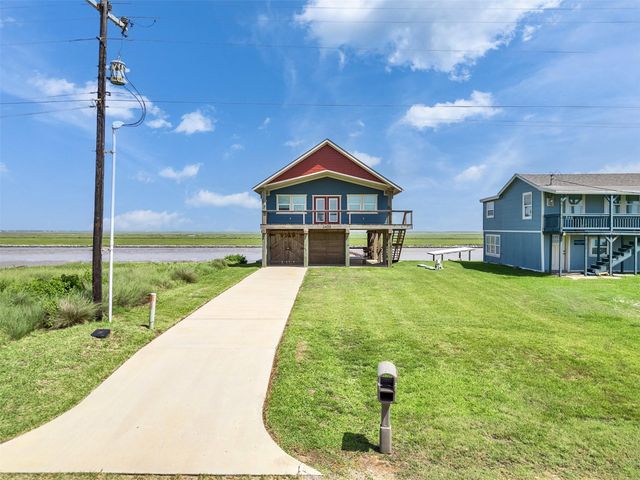 1453 County Road 230, Sargent, TX 77414