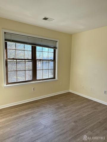 809 Woodhaven Drive, Edison, NJ 08817