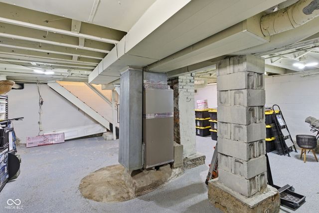 5152 Rosslyn Avenue, Indianapolis, IN 46205