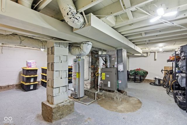 5152 Rosslyn Avenue, Indianapolis, IN 46205