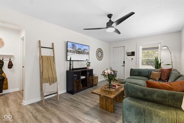 5152 Rosslyn Avenue, Indianapolis, IN 46205