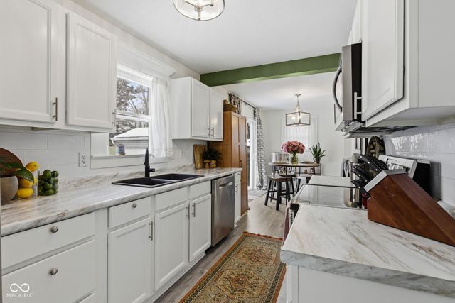 5152 Rosslyn Avenue, Indianapolis, IN 46205