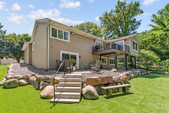 3042 12th Street NW, New Brighton, MN 55112