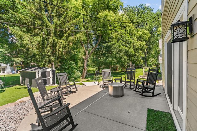 3042 12th Street NW, New Brighton, MN 55112