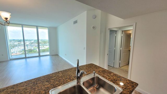 350 N Federal Highway 1003, Boynton Beach, FL 33435