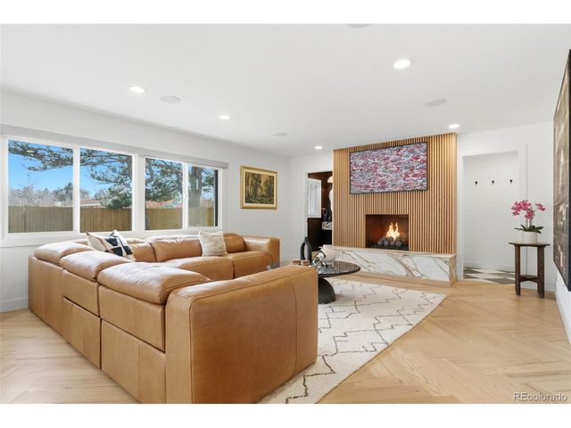 641 S Monroe Way, Denver, CO 80209