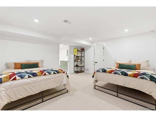 641 S Monroe Way, Denver, CO 80209