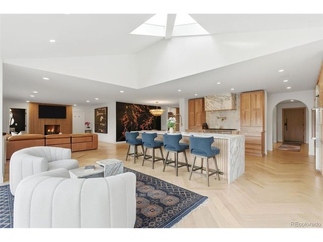 641 S Monroe Way, Denver, CO 80209