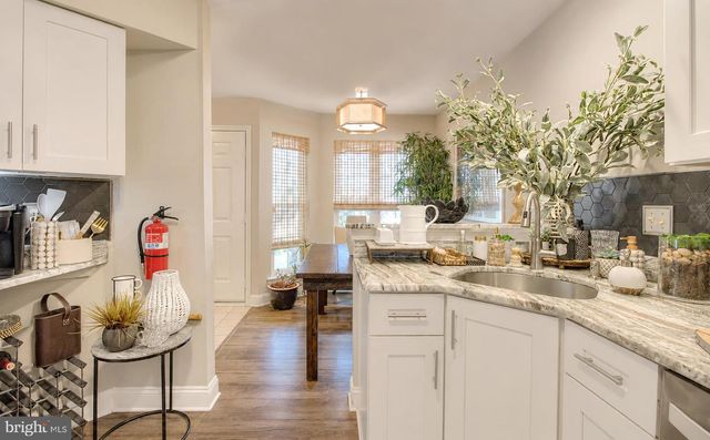1132 DUBLIN CT, Williamstown, NJ 08094