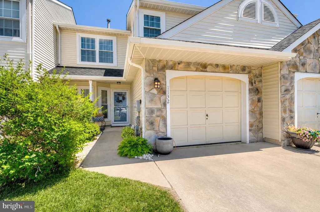 1132 DUBLIN CT, Williamstown, NJ 08094