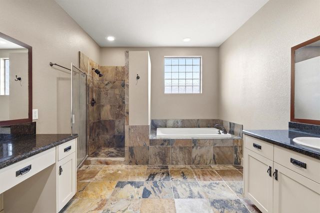 1605 W 14th Street, Houston, TX 77008