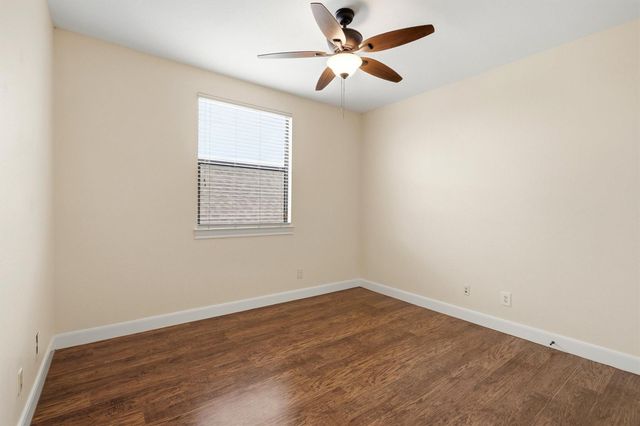 1605 W 14th Street, Houston, TX 77008