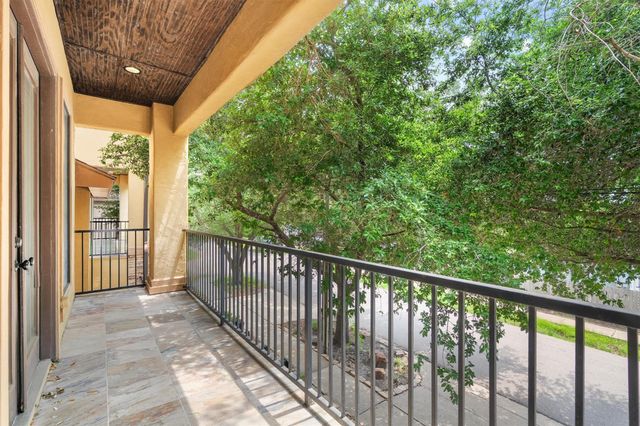 1605 W 14th Street, Houston, TX 77008