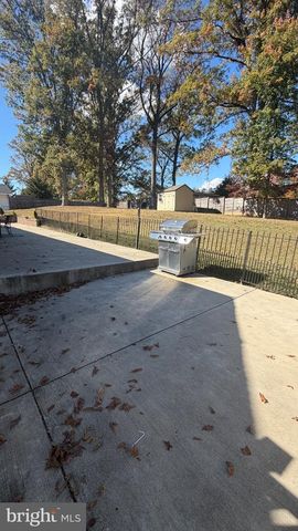 7306 OLD KEENE MILL RD, Springfield, VA 22150