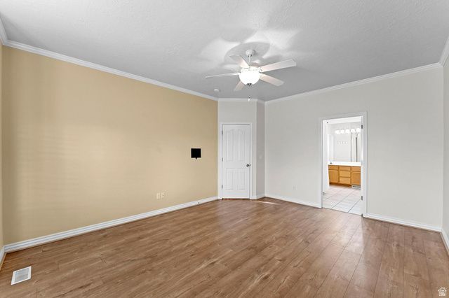 9928 S CASCADE DR, Sandy, UT 84070