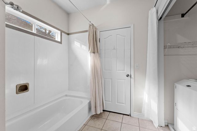 9928 S CASCADE DR, Sandy, UT 84070