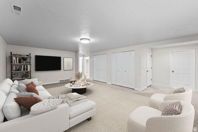 9928 S CASCADE DR, Sandy, UT 84070