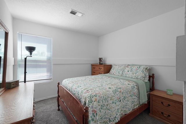 1657 Skyview Circle NE, Rio Rancho, NM 87144
