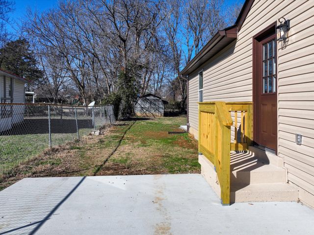 3721 Grubbs Rd, Nashville, TN 37211