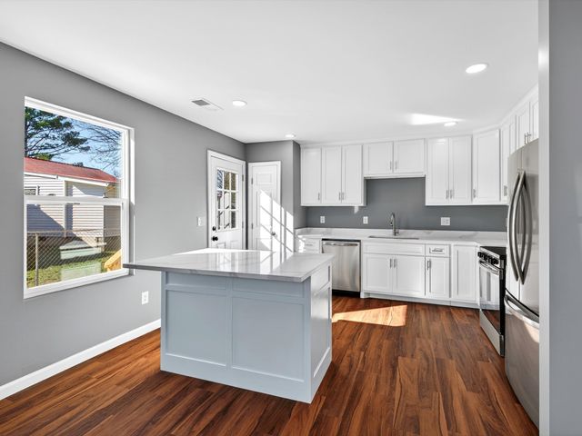 3721 Grubbs Rd, Nashville, TN 37211