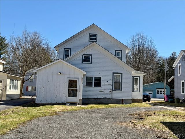 18 White Street, Kirkland, NY 13321