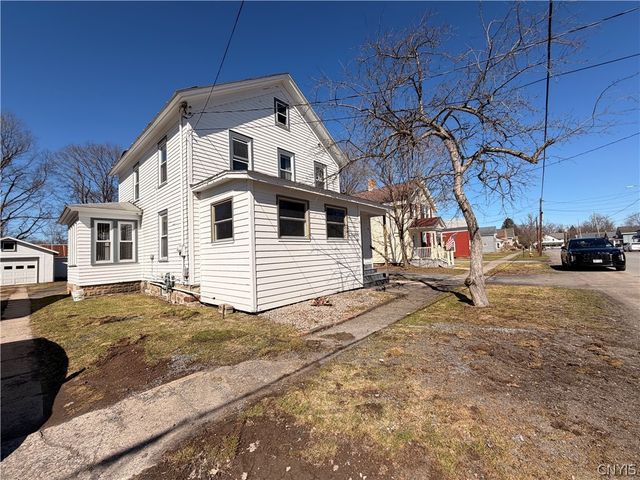 18 White Street, Kirkland, NY 13321