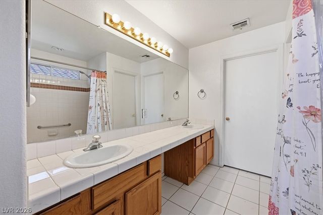 934 Nellie Jo Drive, Las Vegas, NV 89123