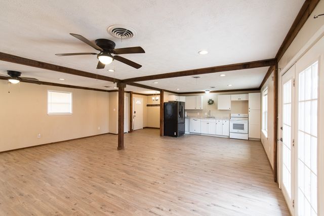 2501 Park Street, Commerce, TX 75428