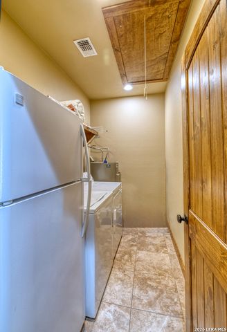 274 Mountain Laurel, Concan, TX 78838