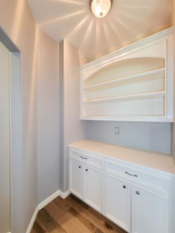 3504 Oak Landing, Conroe, TX 77304