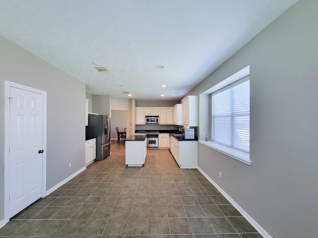3504 Oak Landing, Conroe, TX 77304