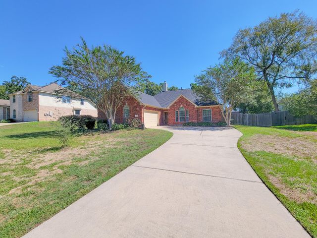 3504 Oak Landing, Conroe, TX 77304
