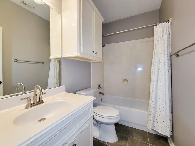 3504 Oak Landing, Conroe, TX 77304